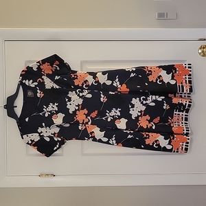 Vince Camuto Navy, salmon and white pleated dress